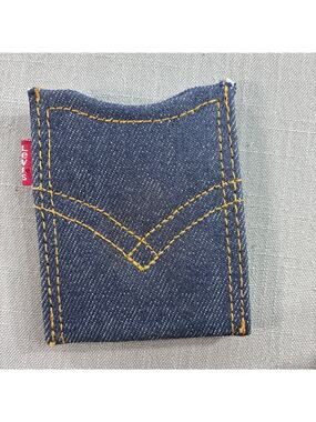 Levi’s Denim Money Clip Card Holder Blue Jean Pocket Style Wallet